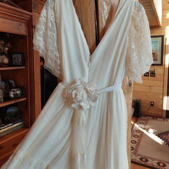 Torrid Boho, Beach, Western lace Wedding dress size xxl - Picture 8 of 14